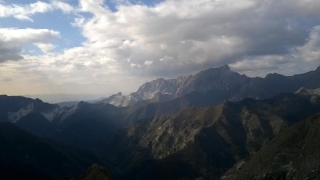 Centro Trekking A Cavallo Monte Brugiana Guest House Massa  Luaran gambar
